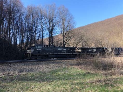 HORSESHOE CURVE NATIONAL HISTORIC LANDMARK - Updated November 2024 - 111 Photos & 30 Reviews ...