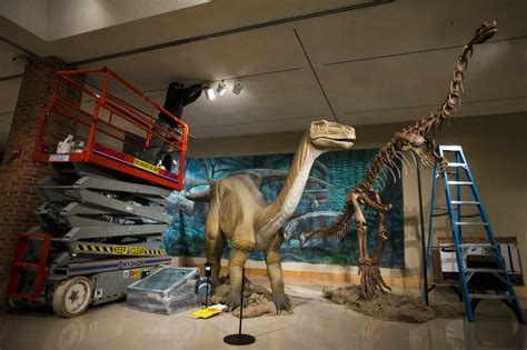 New dinosaur exhibit opens at Midland Center for the Arts