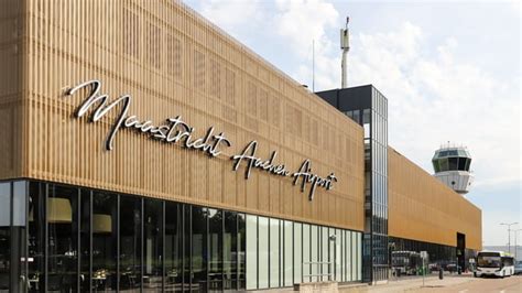 Maastricht Aachen Airport (MST/EHBK) | Arrivals, Departures & Routes ...