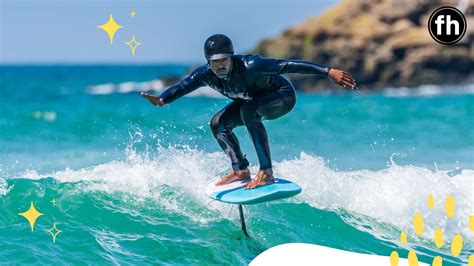 Foilboarding | A Beginner's Guide to Surfing Above the Water - Fresh Hobby