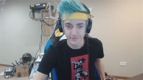 Ninja surpasses 200,000 subscribers on Twitch