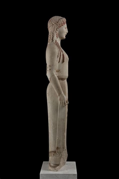 Statue of a Kore. The "Peplos Kore" | Acropolis Museum | Official website