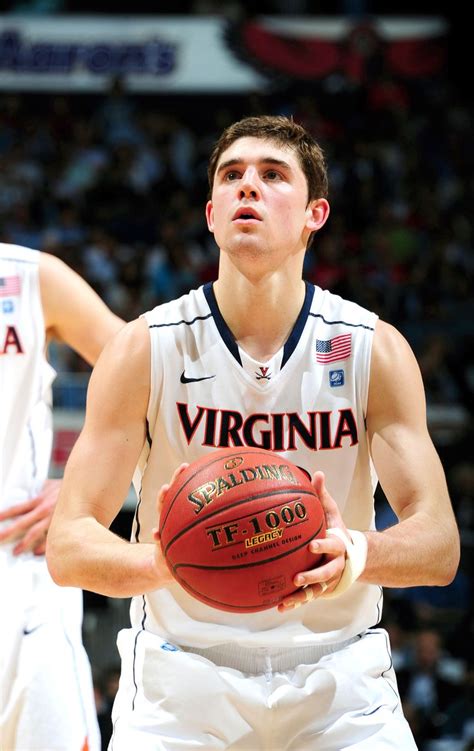 The Hottest College Athletes! (With images) | Virginia basketball ...