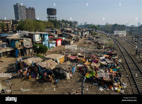 Dharavi Slum, Mumbai, Maharashtra, India Stock Photo - Alamy