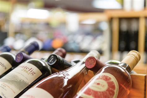 Retail Review: Colonial Wine & Spirits | The Beverage Journal