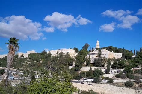 Tourist’s guide to Mount Zion in Jerusalem – A Holy Place for Jews ...