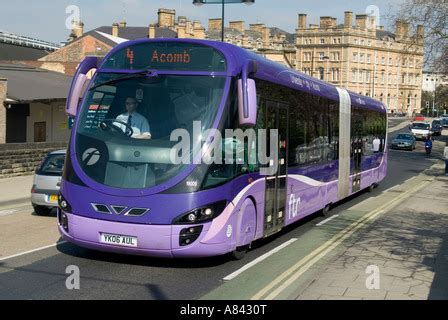 Purple, Bus Rapid Transit scheme in Greater Manchester, Volvo B5LH ...