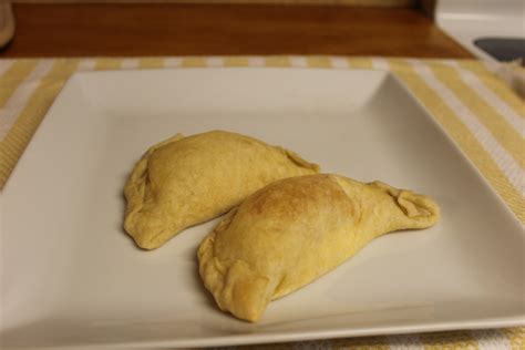 How to Make Baked Cheese Empanadas From Scratch - Delishably