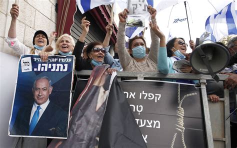 The Blogs: PHOTO ESSAY - PM Netanyahu's trial, begun | Ariel ...