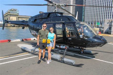 5 BEST Manhattan Helicopter Tours (and how to choose one!)