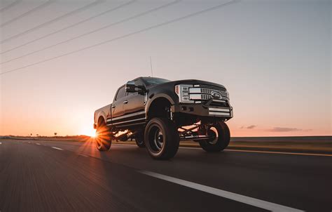 Top 75+ lifted truck wallpaper latest - in.cdgdbentre