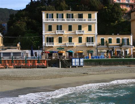 Where to stay in Monterosso Cinque Terre - Snap Happy Travel