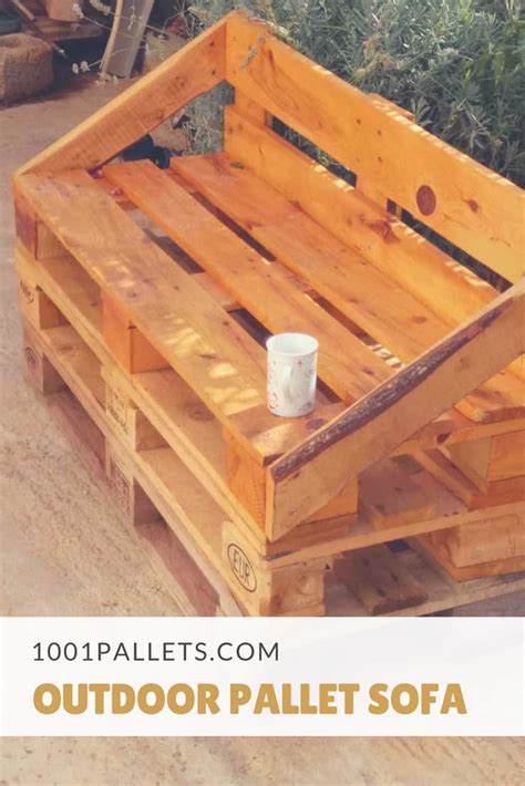 Outdoor Pallet Sofa • 1001 Pallets