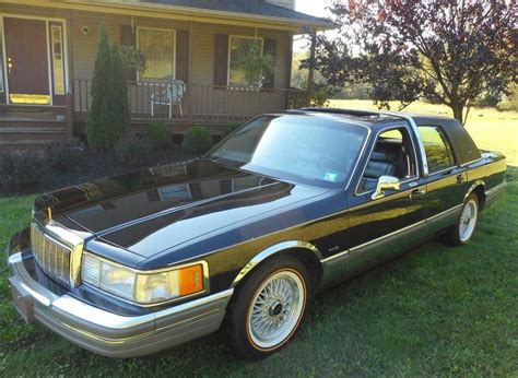 1990 lincoln town car lowrider - Jenni Scholl