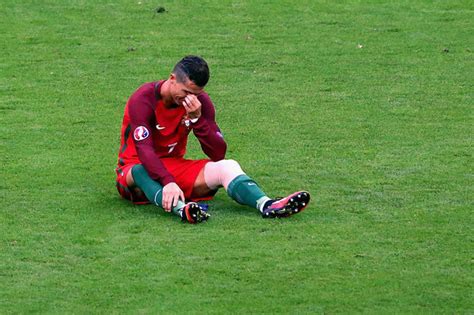 Cristiano Ronaldo injury: Portugal superstar limps out of Euro 2016 ...