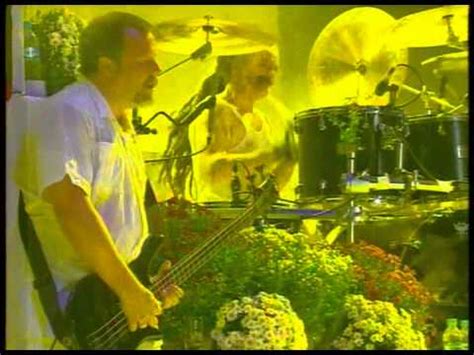 Faith No More - Epic - Live SWU 2011 Brasil - YouTube