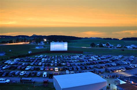 50 Best Drive-In Movie Theater Near Me in Every State in the USA - Tripelle