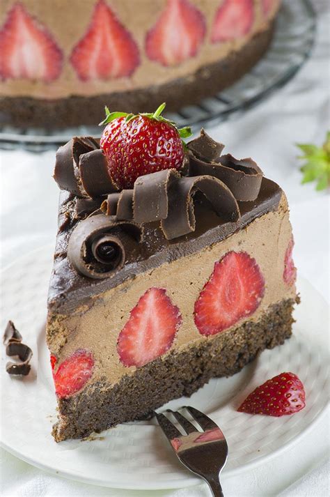 Strawberry Chocolate Cake | OMG Chocolate Desserts