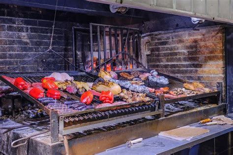 Asado Parrillada Grill Bbq in Famous Old Town Montevideo Port Market ...