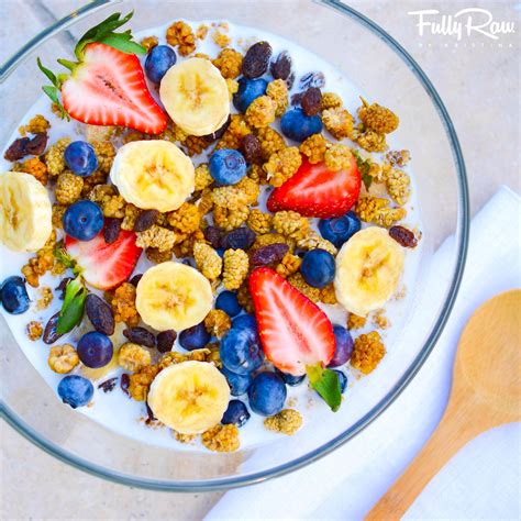 Raw vegan cereal! Fruit fun deliciousness to start your day feeling GREAT! http://youtu.be ...