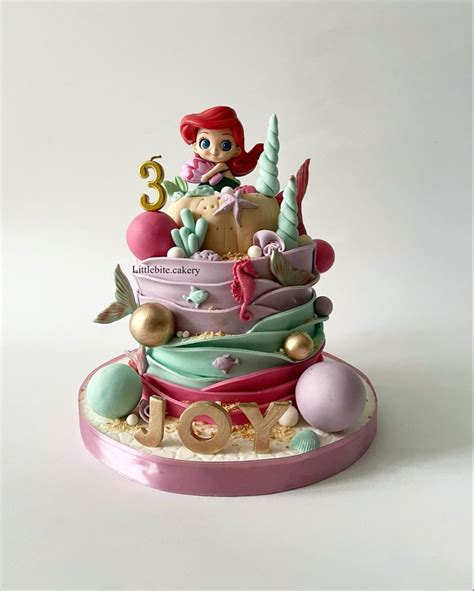 Mermaid cake Mermaid Cakes, Snow Globes, Decor, Decoration, Decorating ...