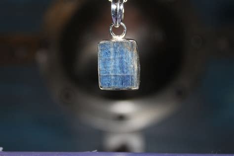 Kyanite Rough Stone Pendant In .925 Sterling Silver – Viking Vault