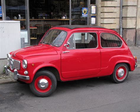 Classic Fiat 600 - what are the differences?