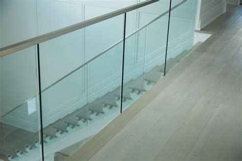 Modern Glass Railing - Viewrail | Glass railing, Glass staircase, Modern glass