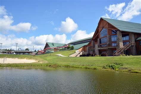 THREE BEARS RESORT - Updated 2021 Prices, Hotel Reviews, and Photos (Warrens, WI) - Tripadvisor