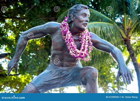 Statue Of Duke Paoa Kahanamoku Waikiki Beach Editorial Image | CartoonDealer.com #88936320