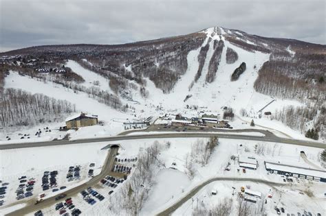 10 Best Ski Resorts in Vermont - Where to Find Vermont's Best Skiing ...