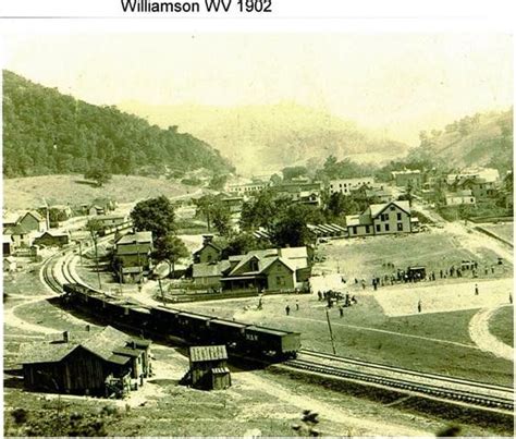 Overview of Williamson, WV,1902. | West virginia, Appalachia, Old pictures