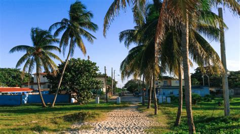 7 BEST Havana Cuba Beaches: A Local's Guide [2023]