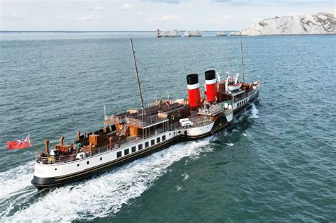 ICONIC PADDLE STEAMER WAVERLEY MAKES TRIUMPHANT RETURN TO SOUTH COAST - Island Echo - 24hr news ...