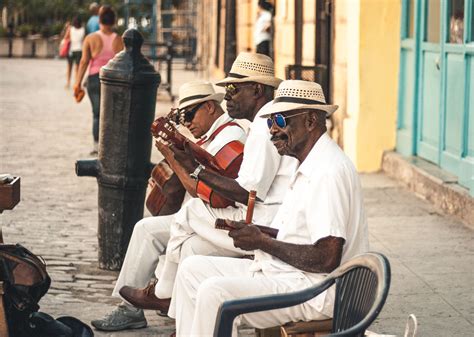 music-cuba-culture-street-performers-havana | The Culture Map