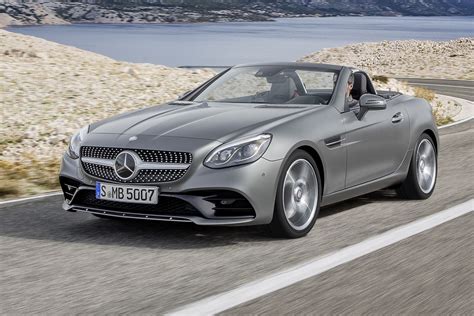 MERCEDES SLC Cabriolet - First GT