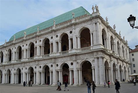 HIGH RENAISSANCE ARCHITECTURE, North Italy; Palazzo della Ragione ...