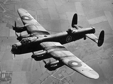 Avro Lancaster - avionslegendaires.net