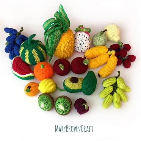 Crochet vegetables and fruits pattern Crochet Avocado. crochet banana ...