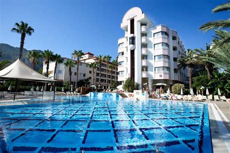 Aqua Hotel in Icmeler, Turkey | Holidays from £535 pp | loveholidays