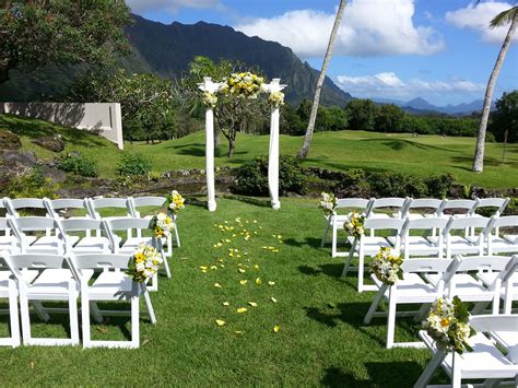 Simple..Koolau Kaneohe | Outside wedding ceremonies, Outside wedding, Outdoor ceremony