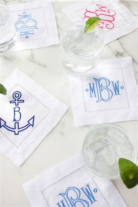 THE CUTEST MONOGRAMMED COCKTAIL NAPKINS ON ETSY - Design Darling