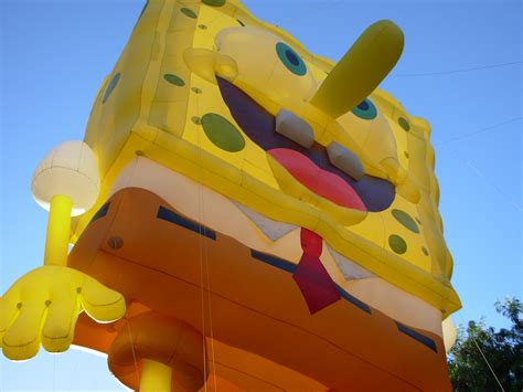 Sponge Bob Parade Balloon - Fabulous Inflatables, Spongebob Square Pants