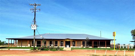 Two Mile Hotel Motel | Accommodation & Functions | Mungindi Qld