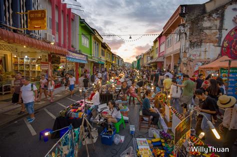 10 Best Night Markets in Phuket - PHUKET 101