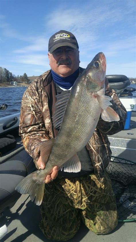 Rainy River Fishing Exceptional! | OutdoorsFIRST
