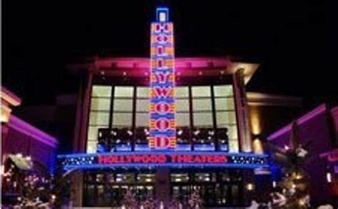 Best Movie Theater — Food/Drink 2011 | Hollywood Theaters SouthGlenn Stadium 14 | Best of Denver ...