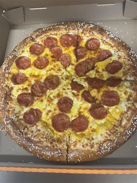 Best pizza ever 😋😋😋 : r/LittleCaesars