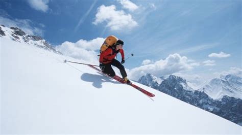 The different types of skiing explained: terrain, techniques and gear | Advnture