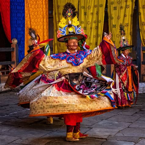 Bhutan's Jakar Festival - LOUIS MONTROSE PHOTOGRAPHY